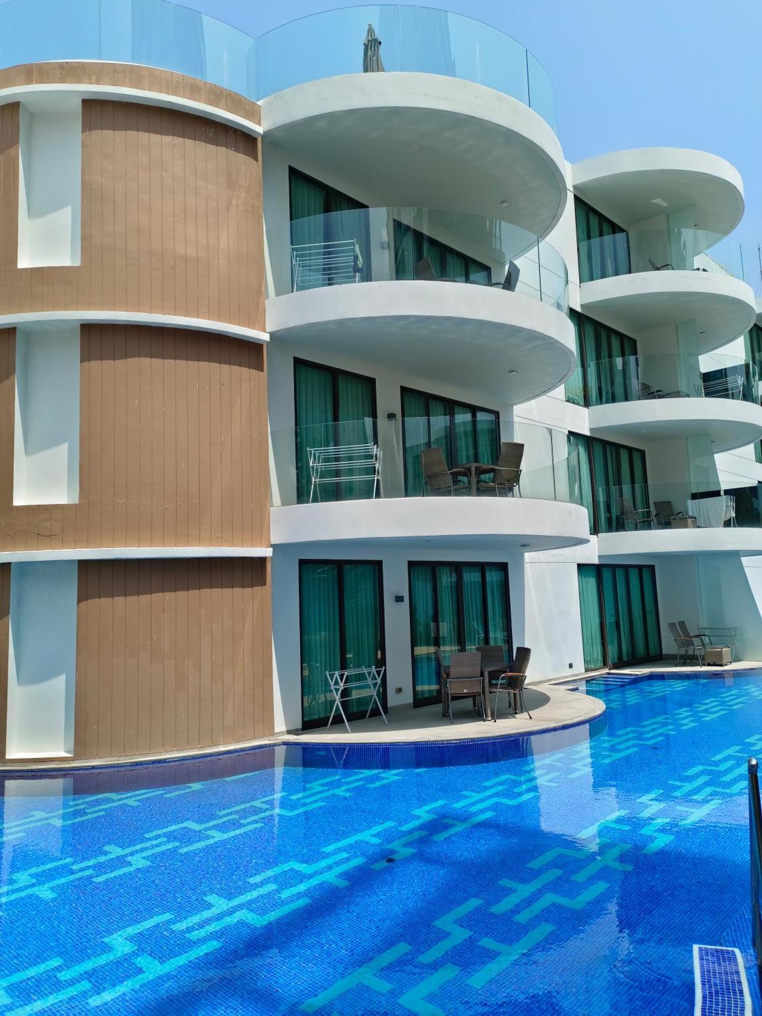 Lets Phuket Twin Sands Resort & Spa Patong Εξωτερικό φωτογραφία