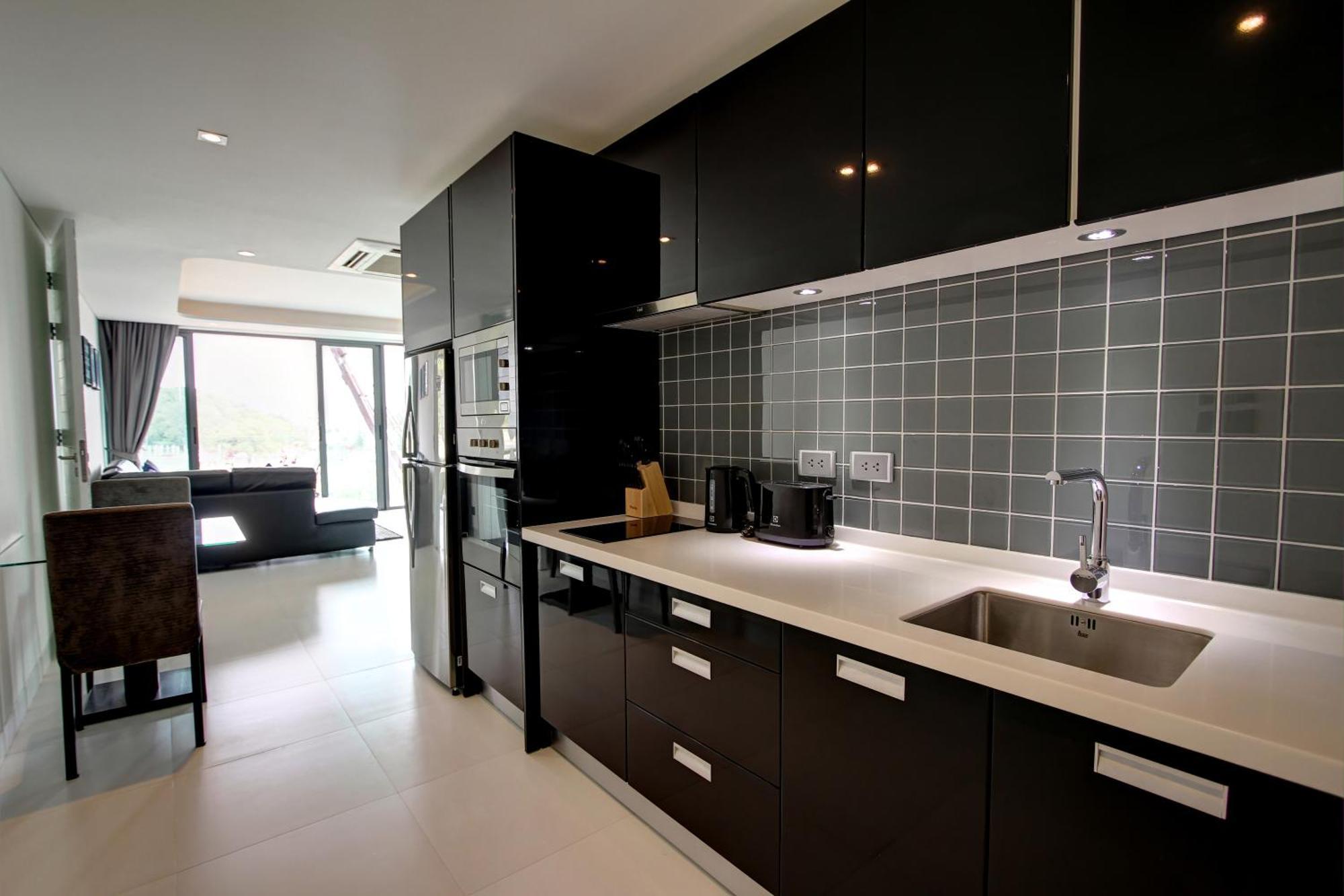 Lets Phuket Twin Sands Resort & Spa Patong Εξωτερικό φωτογραφία